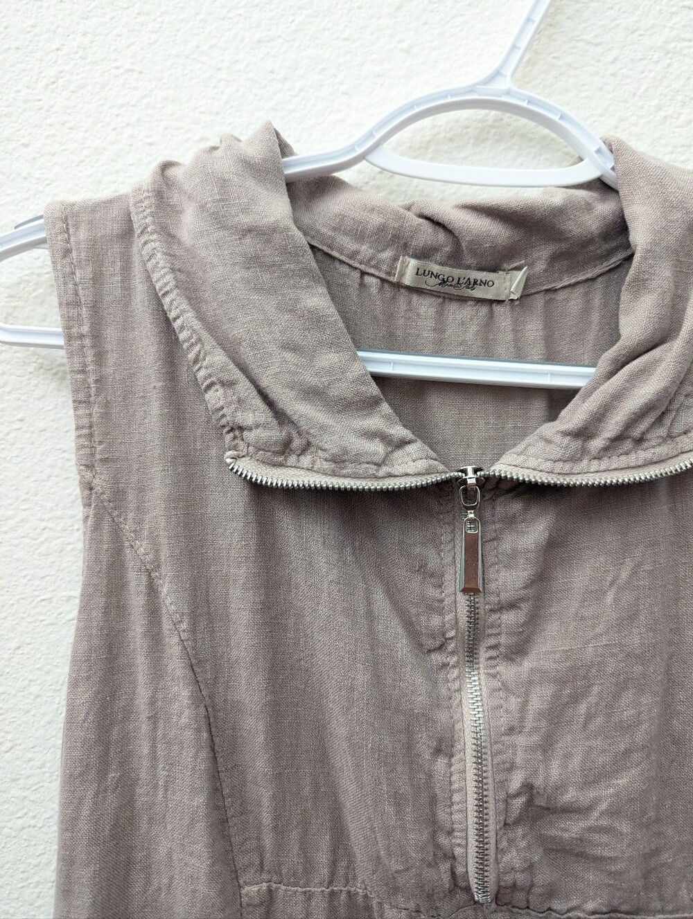 Lungo L'arno Made in Italy 100% Linen Sleeveless Shift Dress Size Small Taupe